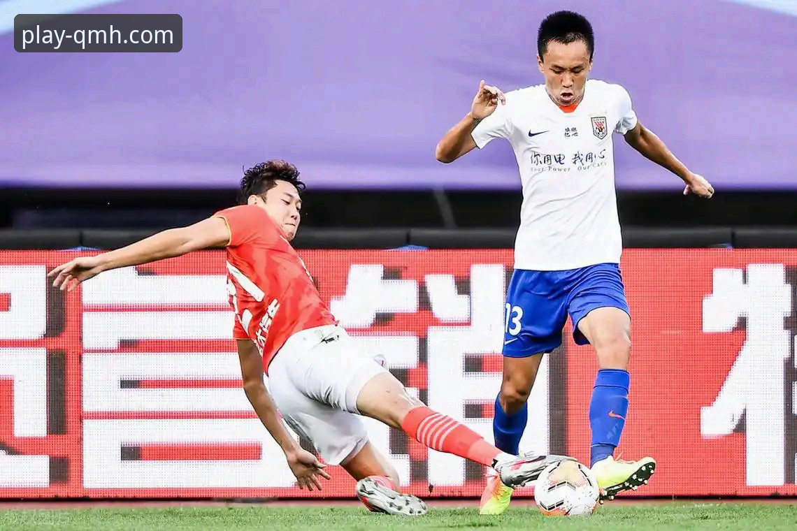 球盟会入口地址手机版 实战派视角:从一场对攻大战看球盟会体育的赛事追踪体验